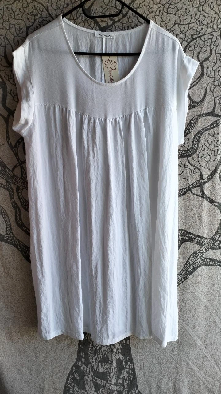 robe / tunique blanche